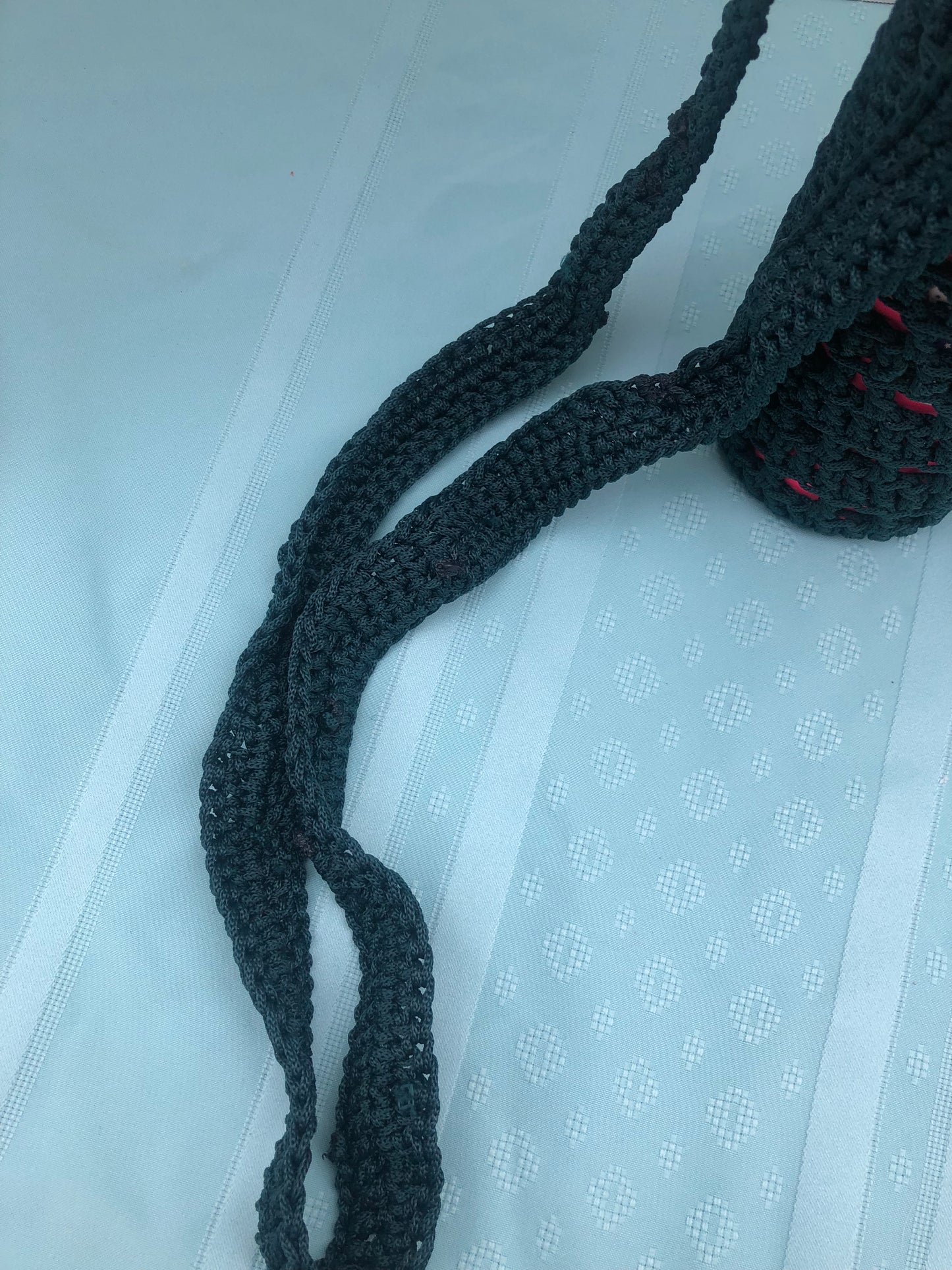 Crossbody waterbottle holder